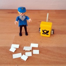 Playmobil Briefträger / Postbote mit Postkarre und Briefen