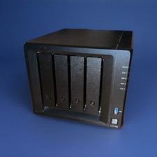 Synology DS918+ Diskstation - top gepfelgt  