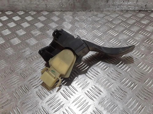 Ford focus iii gaspedal - ford,