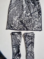 Marc Cain Damen Rock mit pass. Stulpen Größe 5