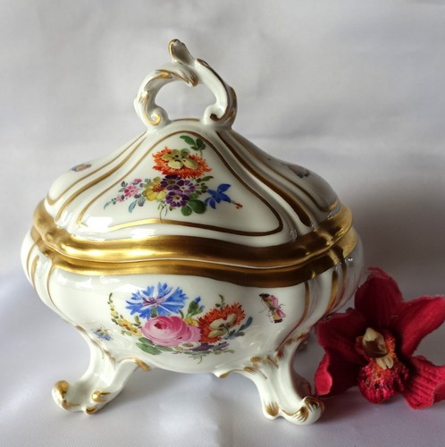 Meissen deckeldose mit - meissen, füße