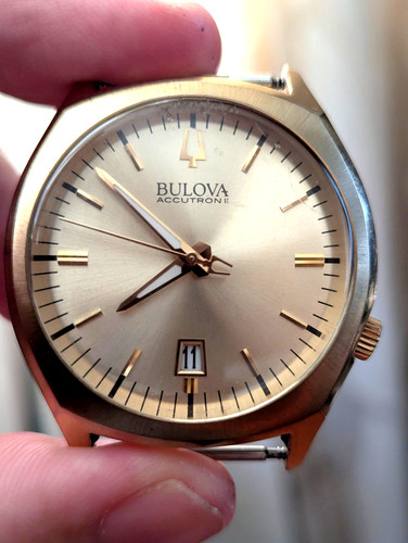 Bulova accutron model - accutron,