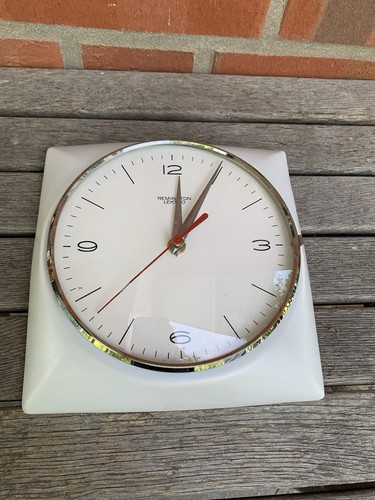 Alte wanduhr vintage clock - wanduhr,