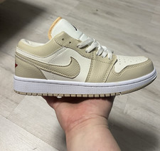 Nike Air Jordan 1 Low Beige