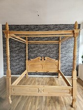Himmelbett  Holzbett