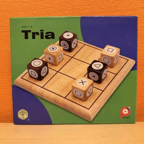 Tria pintoy 2000 - -,