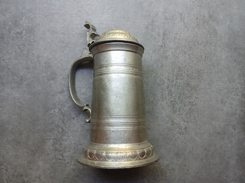 Zinnkrug mit deckel - zinnkrug,
