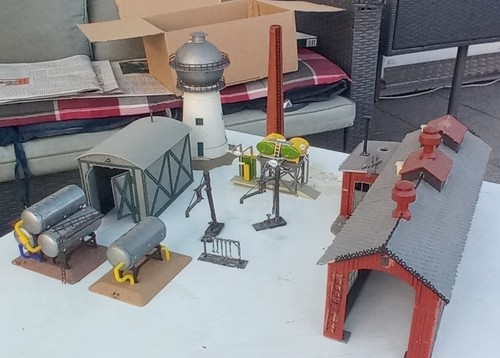 Lokschuppen und wasserturm - und,
