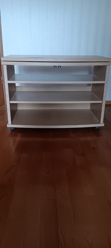 Fernsehschränkchen auf rollen - fernsehschränkchen,
