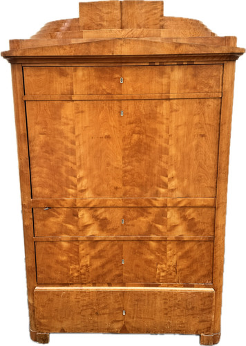 Biedermeier-Kleiderschrank