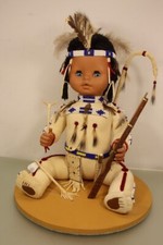 Grosse Indianerpuppe in echter