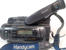 Sony CCD-TR700 Hi8 Handycam