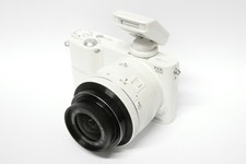 Samsung NX1000 mit 20-50 mm II Objektiv  gebraucht NX 1000 weiß