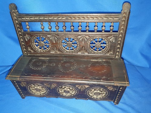 Bretonische quimper puppenbank - bretonische,