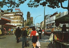 Farb AK Berlin - Ku´damm - Gedächtniskirche - Auto - Oldtimer - NSU Ro 80