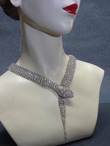Elegantes strass schmuck - elegantes,