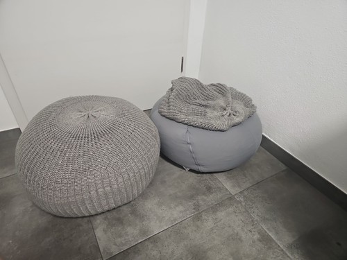 Sitzsäcke mit grauem bezug - 2,