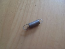 Zugfeder Benzintank Dolmar PS 6400 7300 7900 7310 7910 (038117050)