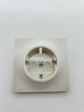 Busch Jaeger Impuls Abdeckung für UP Schuko Steckdose Cremeweiß Weiß