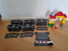 28x Lego Duplo Eisenbahn Schienen grau Bahnübergang Bahnhof Zubehör