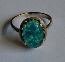 Weißgold  Solitär Opal