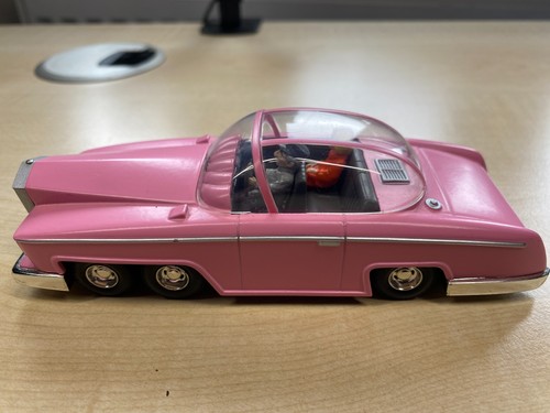 Corgi thunderbirds fab lady - corgi,