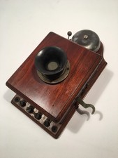 Antikes Holztelefon /