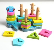 Pyramide Elefant Scheibenturm