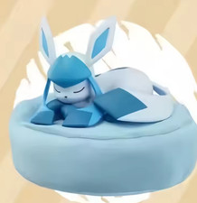 Sleeping Eevee GLAZIOLA Figur