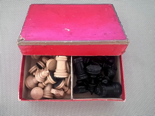ältere schachfiguren holz - Ältere,