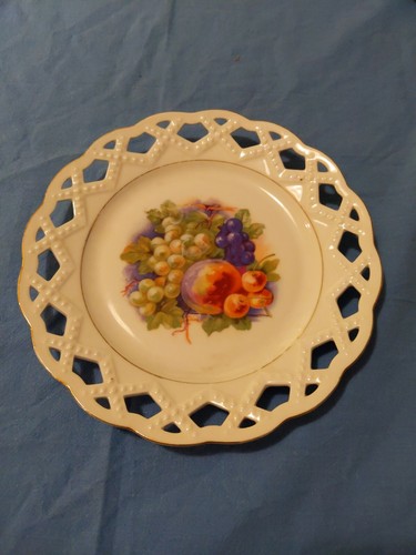 Vintage alter porzellan teller - porzellan,