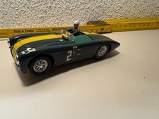 Carrera Evolution Aston Martin