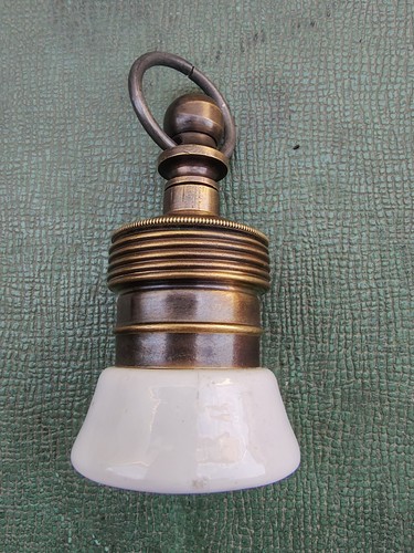 Alte lampenfassung original - alte,