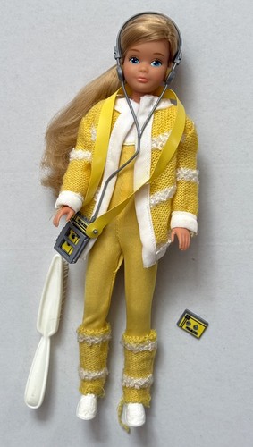 Barbie music lovin skipper - music, lovin'