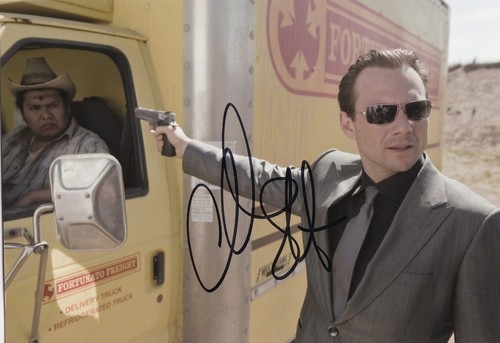 Christian slater autogramm - christian,