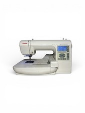 Janome Memory Craft 200E
