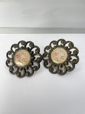 Antiker verzierter Möbelgriff mit Seide bestickt X 2