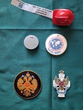 4x Plakette Pin Anstecknadel