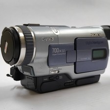 Sony DCR-TRV230 E 700X Digital