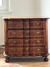 BAROCKKOMMODE UM 1750  ANTIK
