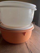 2x Tupperware Peng B11
