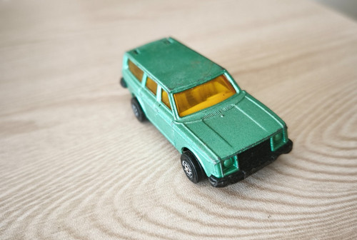 Corgi juniors volvo - corgi,