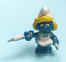 Schleich Schlumpf Schlumpfine mit Spritze Krankenschwester #33