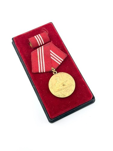 Ddr medaille für treue - ddr,