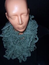 Loop mit Rüschen handgestrickt mit Network 70 hellpetrol Schurwolle Polyacryl 