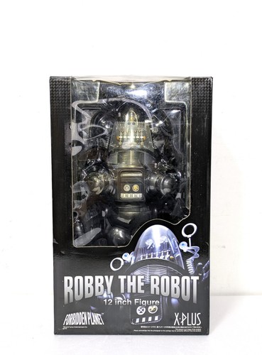 Plus robby the - x-plus, robot
