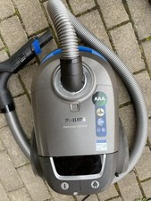 Philips Performer Ultimate Staubsauger