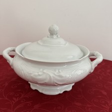 Schüssel mit Deckel