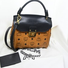 MCM Umhängetasche schwarz mit