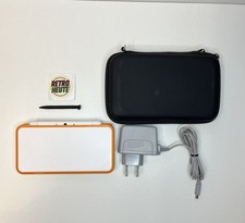 New Nintendo 2DS XL weiß orange Mit Tasche Kabel Gut Konsole